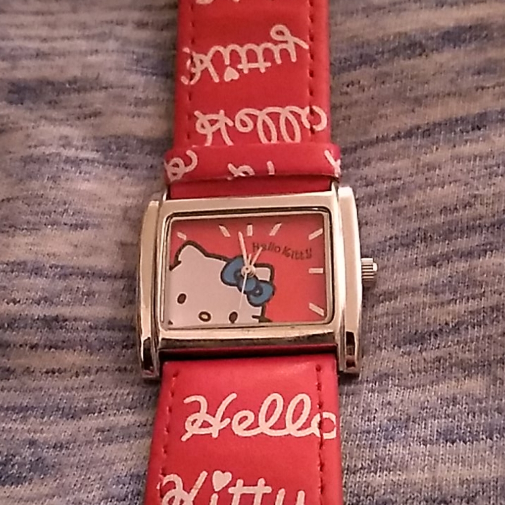 Hello Kitty Original Watch - Picture 4 of 4